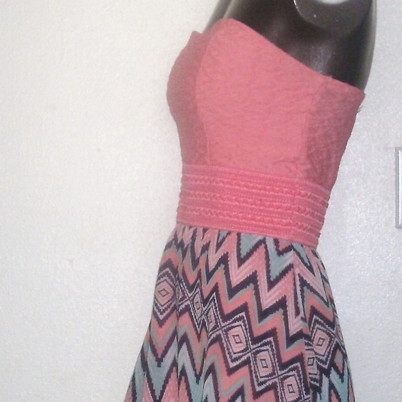 No Boundaries Dresses & Skirts - 🥊#38 Native Print Strapless A-line Dress